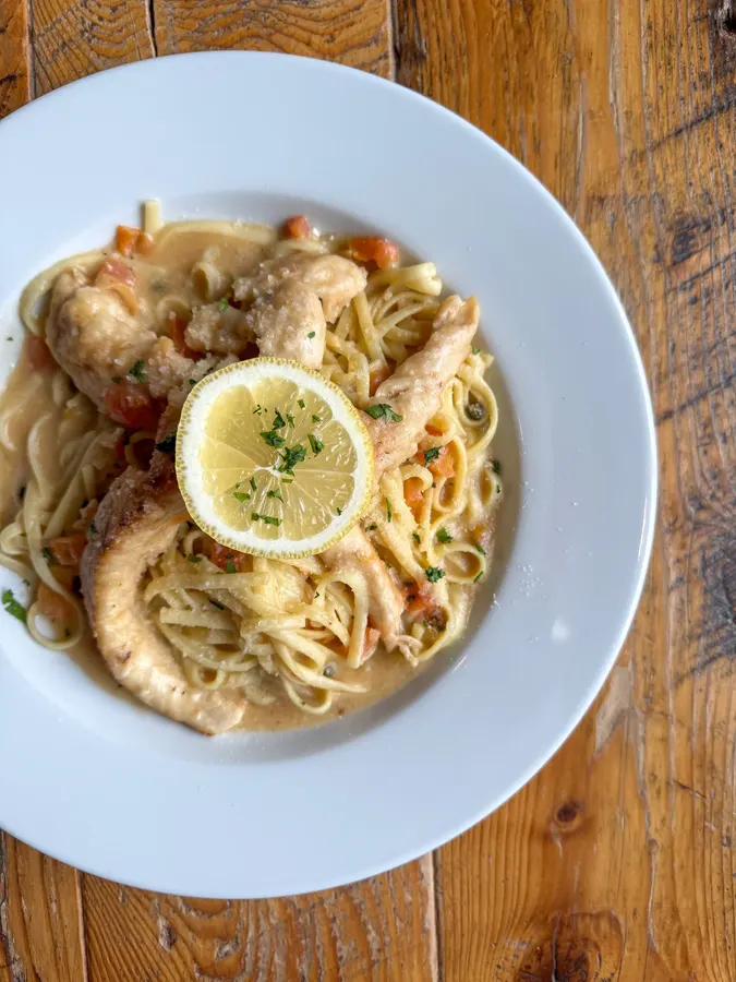 Shrimp linguine with lemon